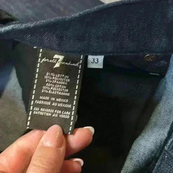 7 for all Mankind, the Slimmy. Size 32. Dark Wash. - Picture 11 of 12